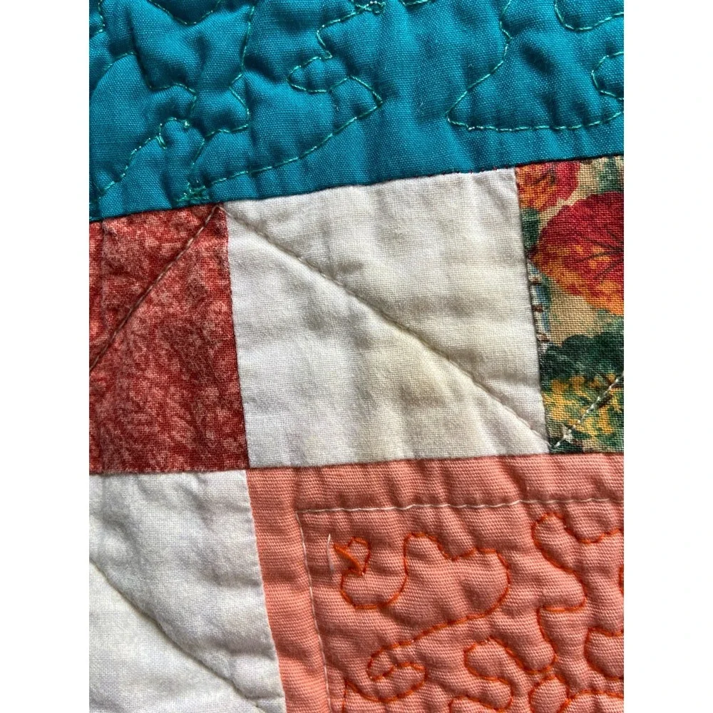 Project Linus Handmade Patchwork Child/Baby Reversible Bright Animal Quilt 41x42